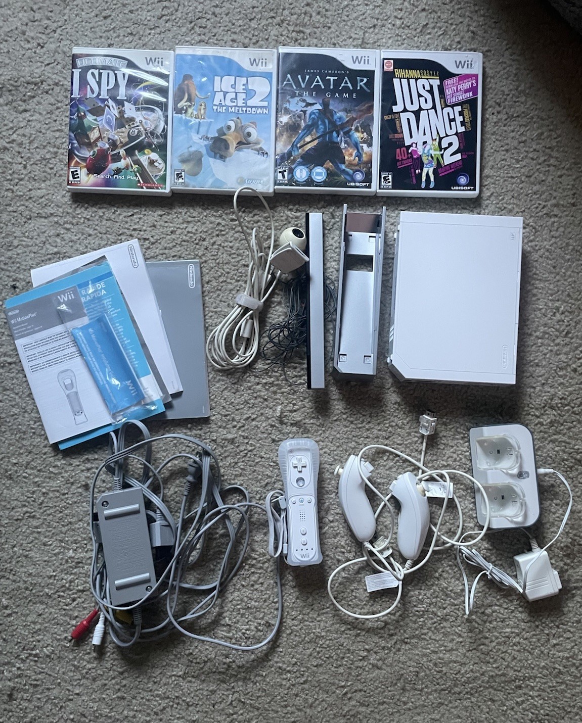 Nintendo Wii Rvl-001 White Console 4 Game Bundle