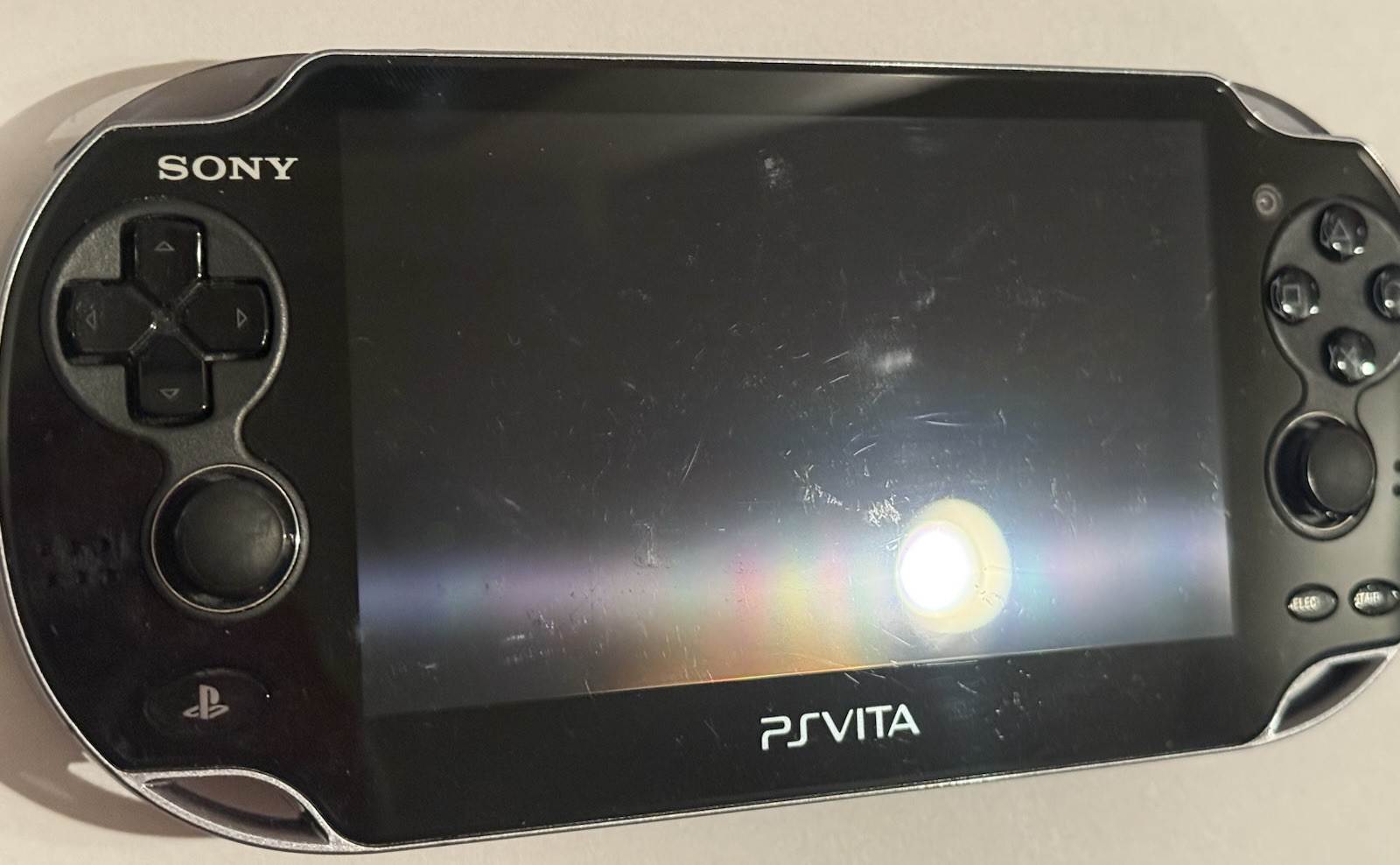 Sony PS Vita PlayStation PCH-1100 Case Charger 8GB Factory Reset Tested Nice!