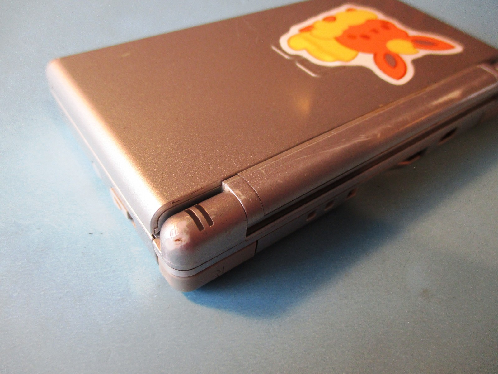 Nintendo DS Lite Silver Handheld System Broken Does Not Turn On