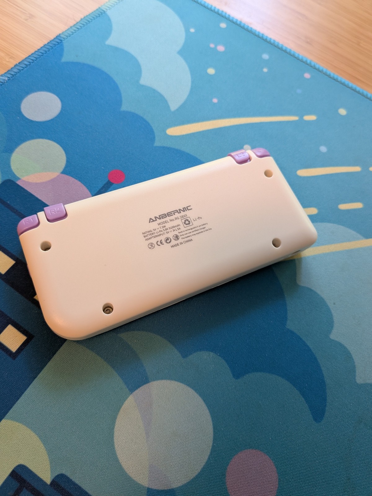Anbernic RG 28XX, White, 64GB microSD, MuOS