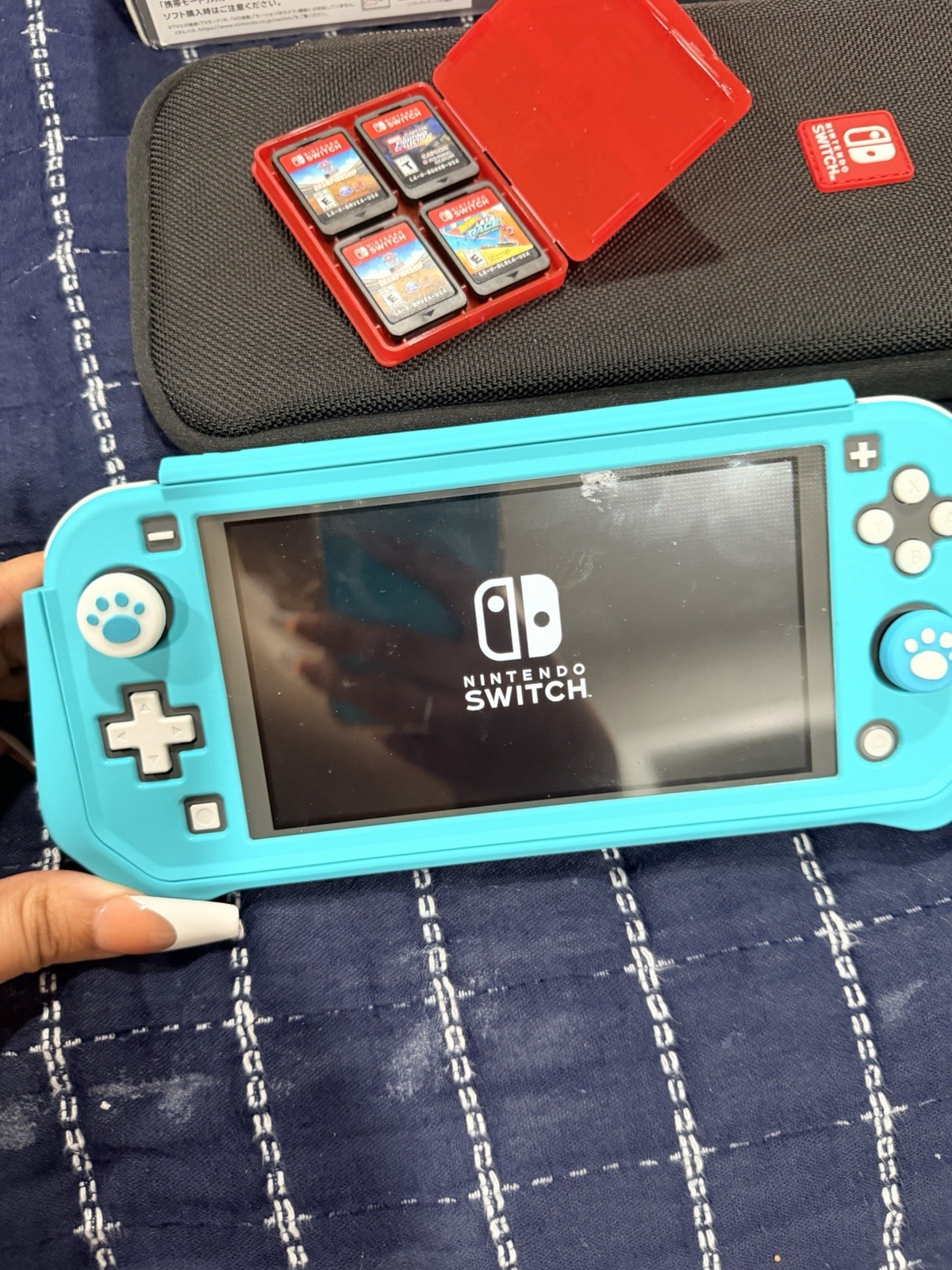 Nintendo Switch Lite Blue 32GB 720p Wi-Fi Region Free w/ Box Case + Game Cards