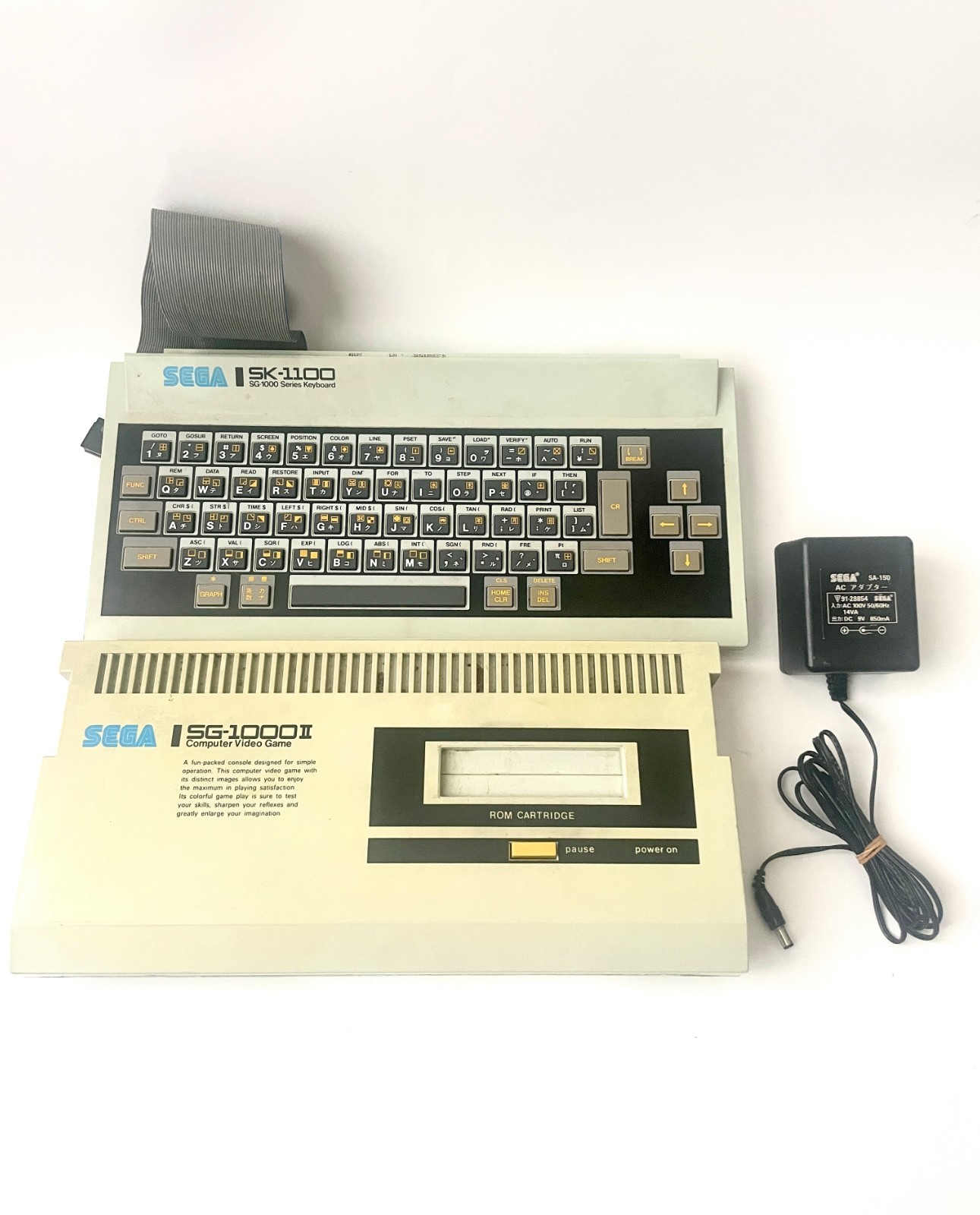 SEGA SG-1000 II Video Game Console + SK-1100 Keyboard Set with Adapter SA-150