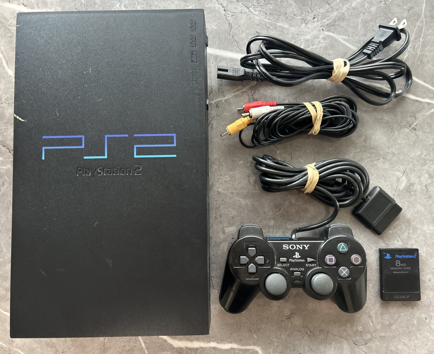 Sony PlayStation 2 PS2 ( CPH-39001) console w/ one DualShock