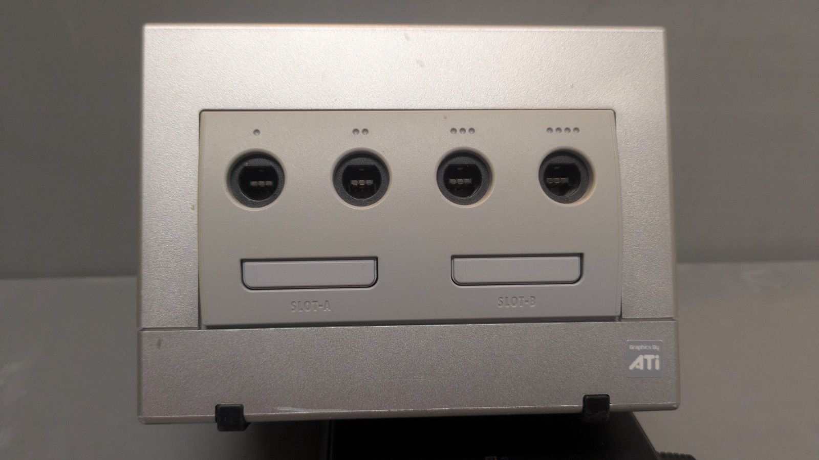 Nintendo GameCube Console platinum + platinum Controller DOL-001 – Tested Silver