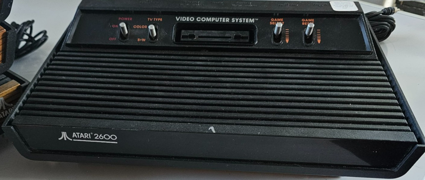 Vintage Atari 2600 Console Only Broken Not Working For Parts Or Repair