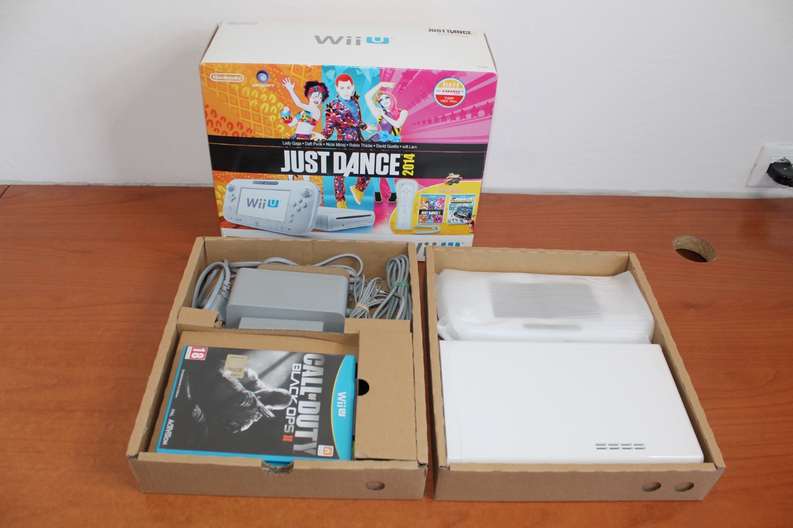NINTENDO WIIU – JUST DANCE 2014 BASIC PACK