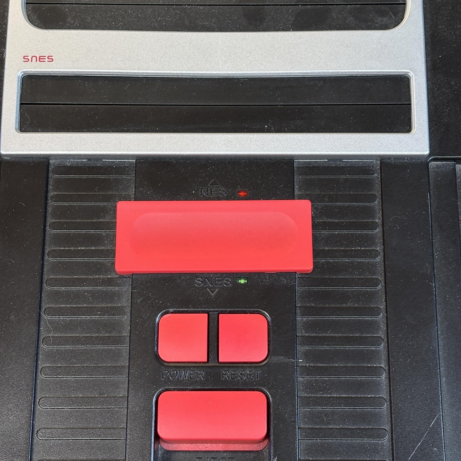 Hyperkin Retron 2 M05932-BK Black 2-In-1 Retro Home Video Gaming Console 8PO8