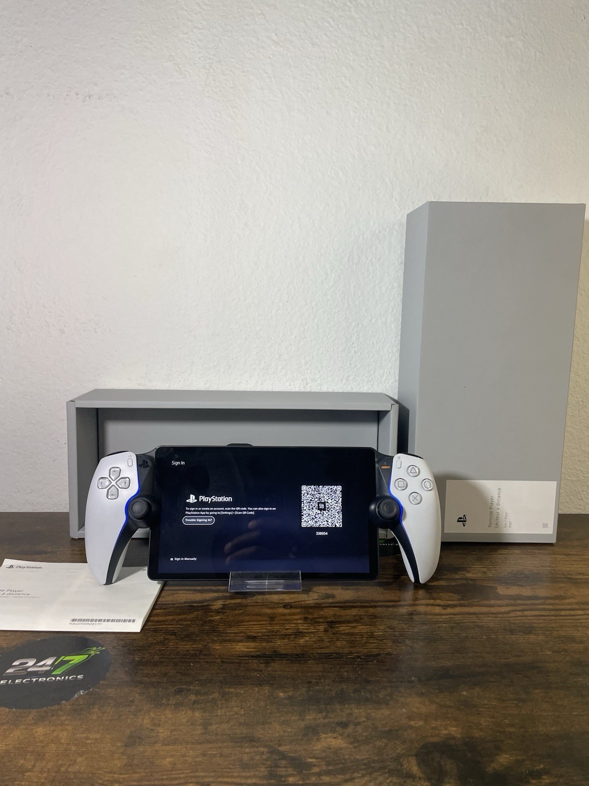 Sony PlayStation Portal Remote Play Handheld for PS5 CFI-Y1001 White TESTED READ
