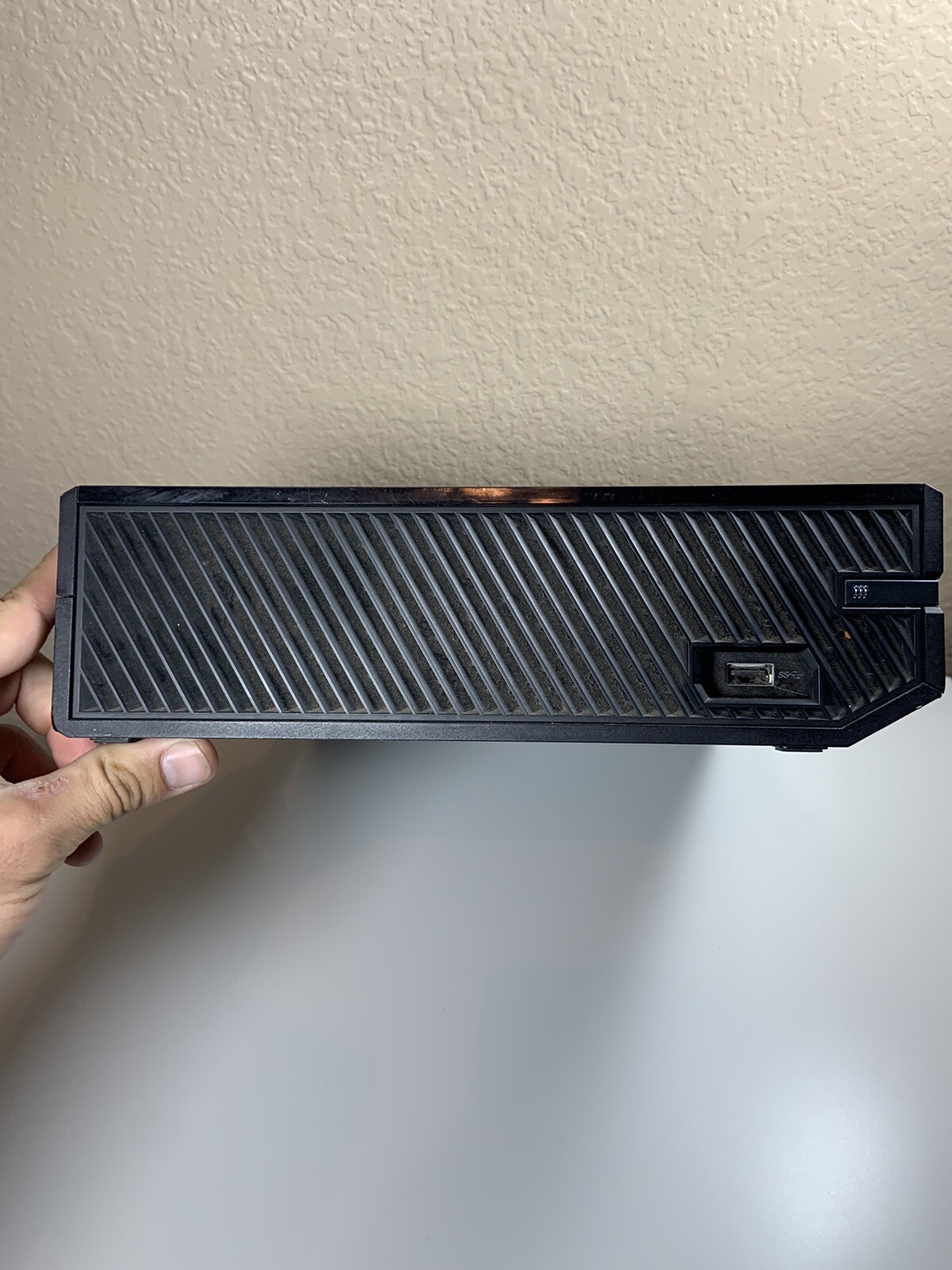 Microsoft Xbox One 500GB Console 1540 As Is For Parts Or Repair only 52606