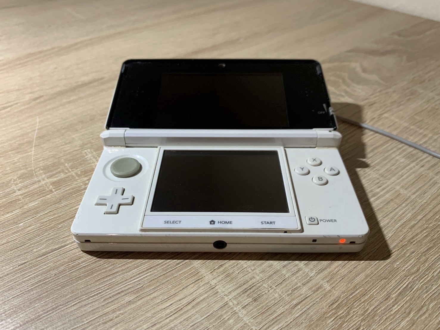 0766 Nintendo 3DS Ice White Very Good TESTED