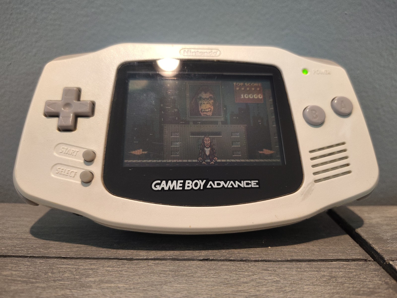 GAME BOY ADVANCE WHITE CONSOLE COMPLETE CIB Authentic Tested/Region Free