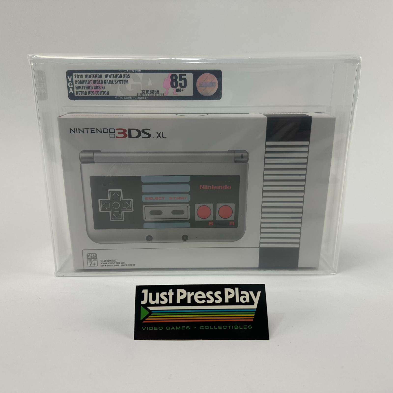 2014 Nintendo 3DS XL Compact Retro NES Edition New Sealed VGA Q85 NM+