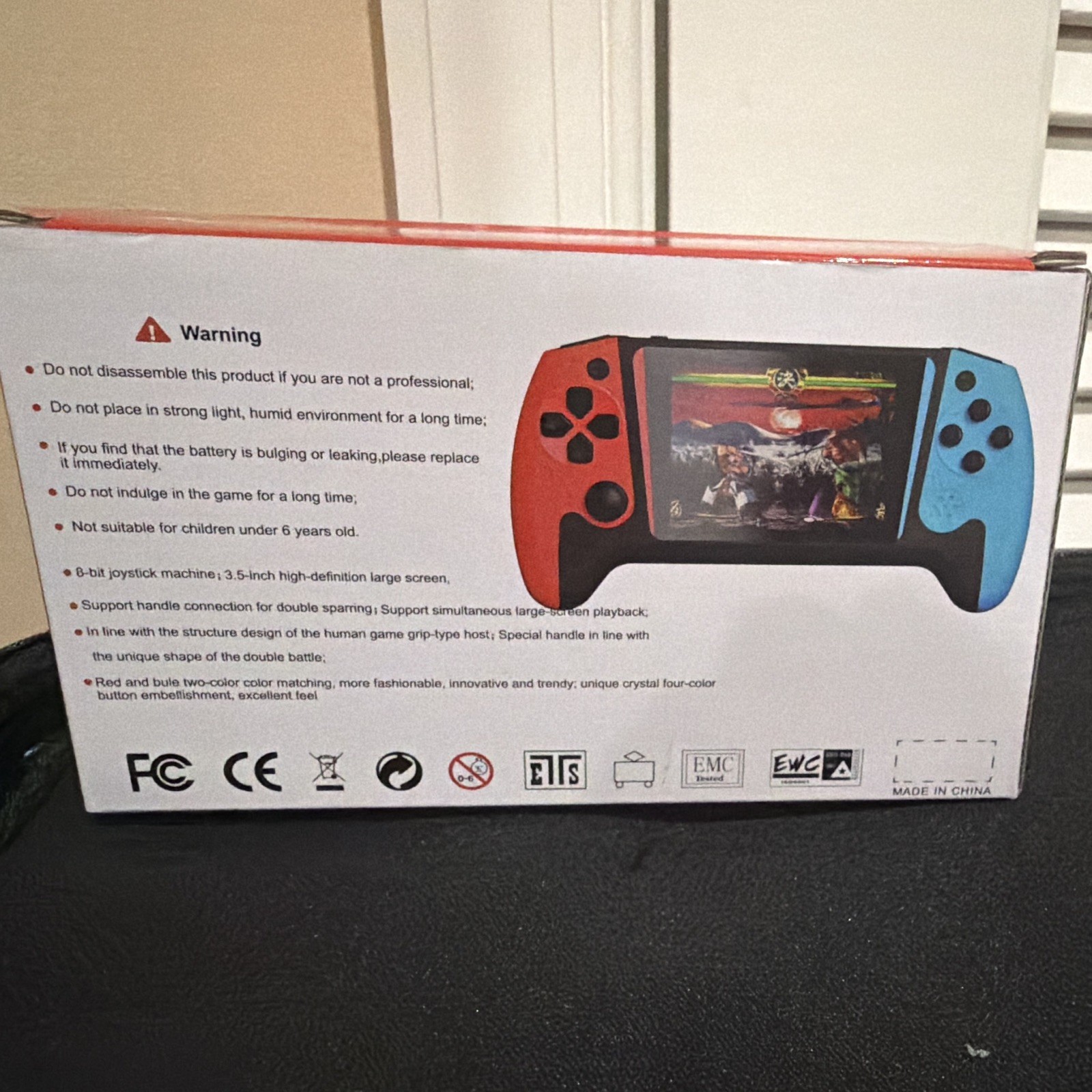 Q21 Handheld Game Console 3.5″ Screen 8-Bit USB Region Free HD Red/Blue