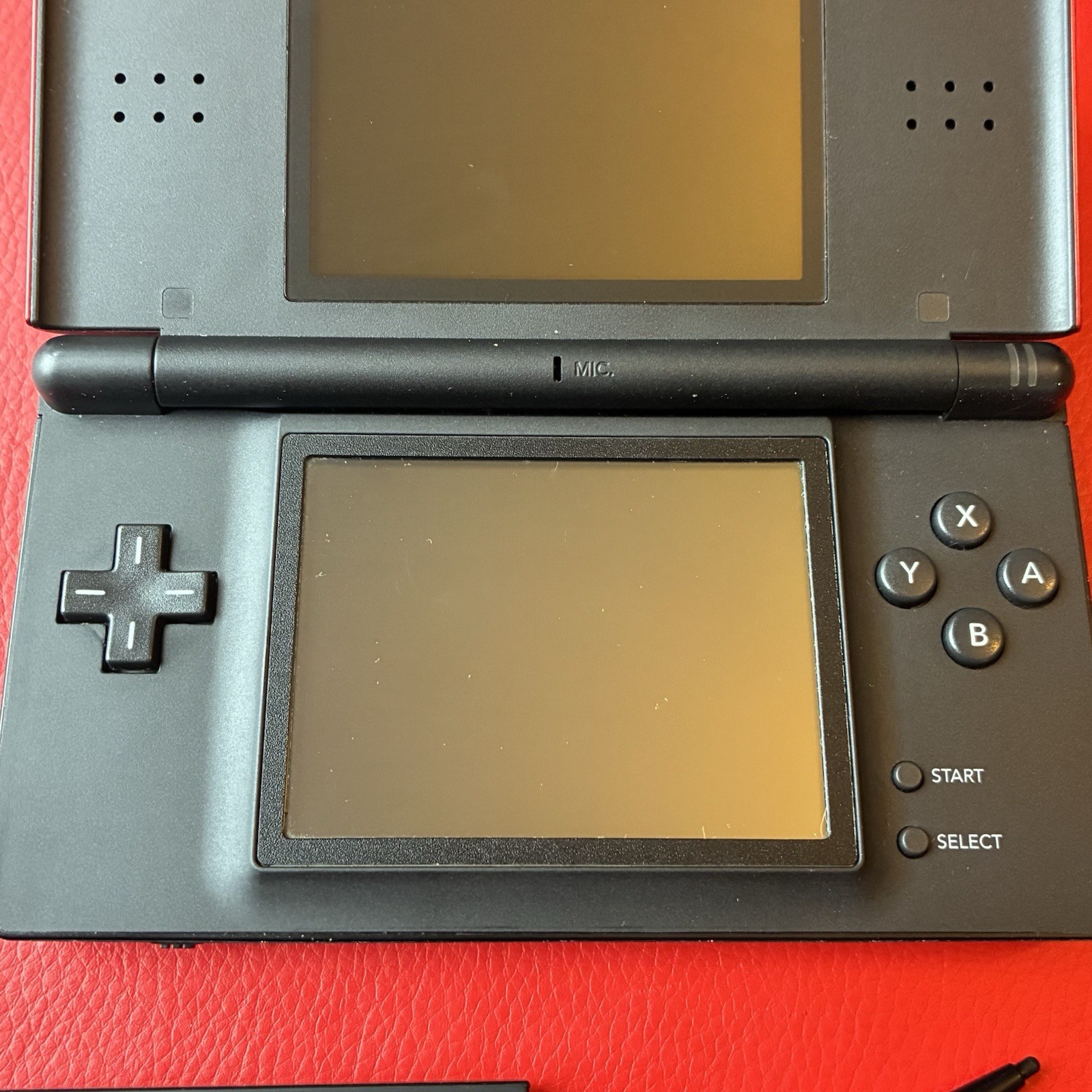 Nintendo DS Lite (Crimson Red/Black) CIB – Complete In Box w/ New Super Mario DS
