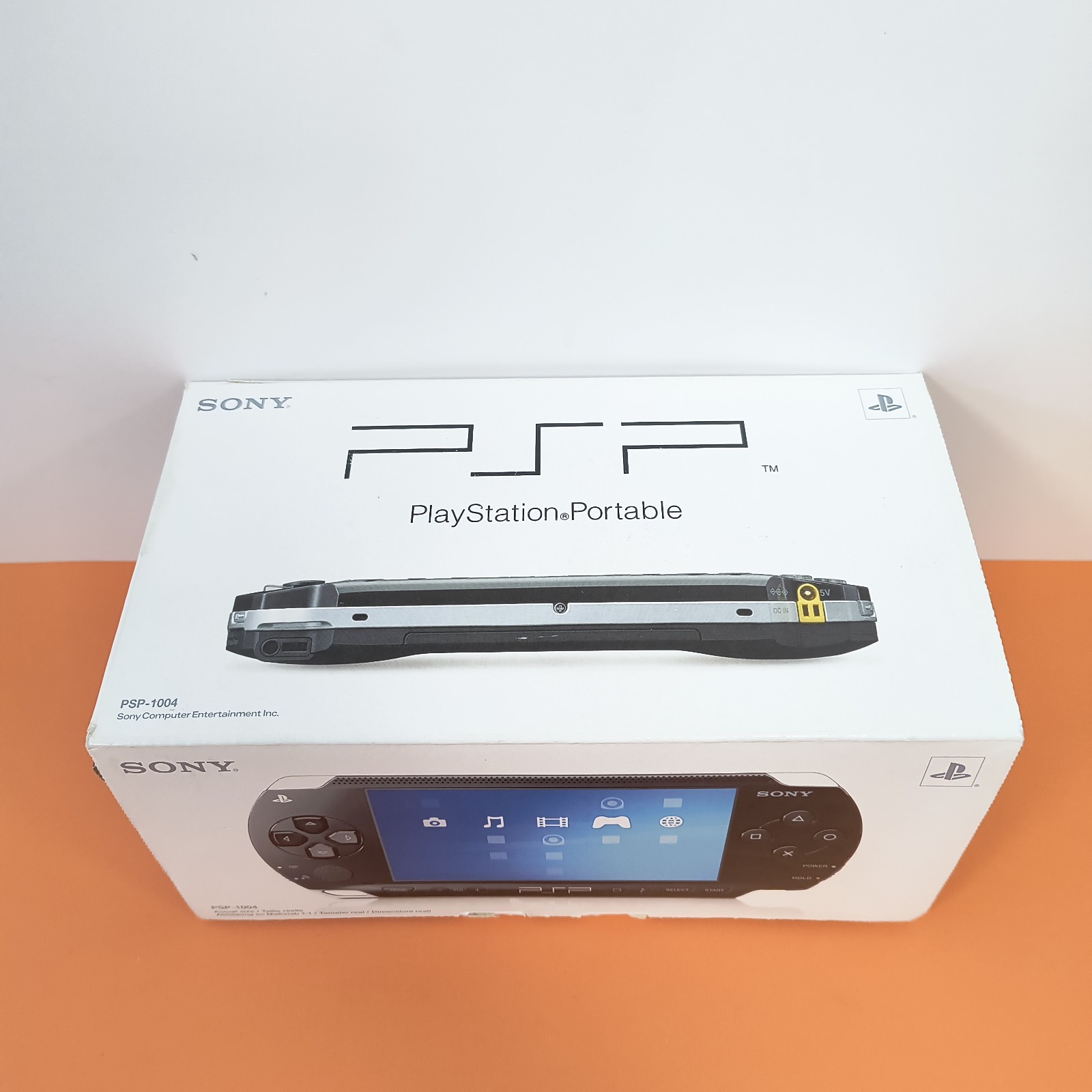 Sony PlayStation PSP 1004 Black Console FULL BOX + 2GB SD + TONY HAWKS UMD