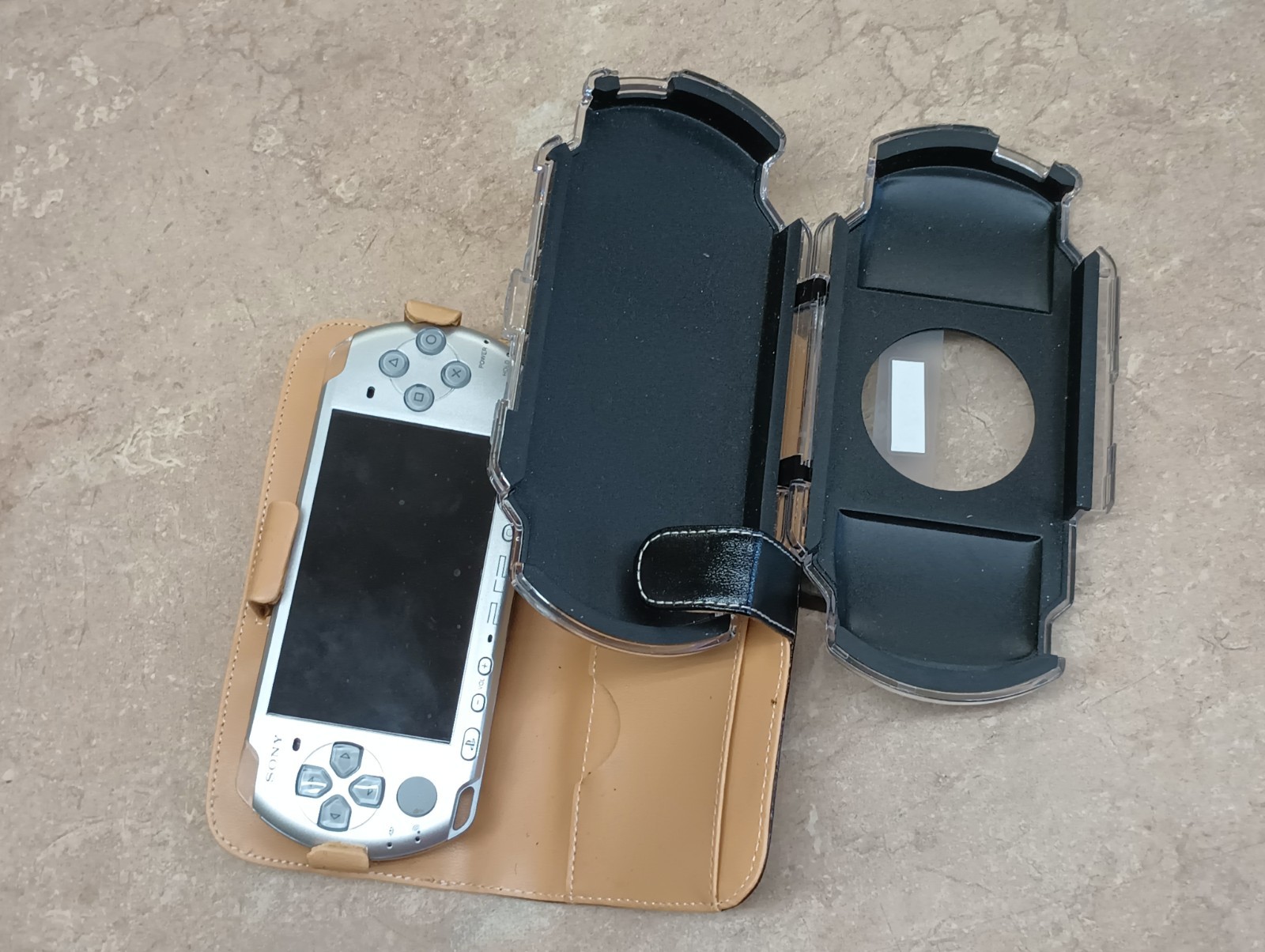 SONY PSP Silver 3001 With 1GB Memory Card