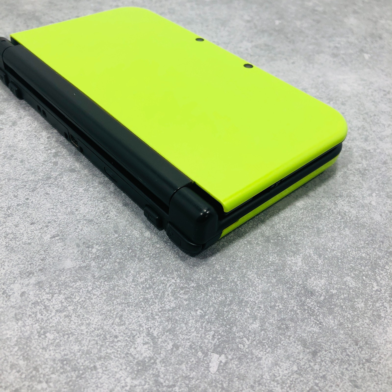 [EX+5] Nintendo new 3DS LL XL Lime Green Black Console & AC Adapter 06-106