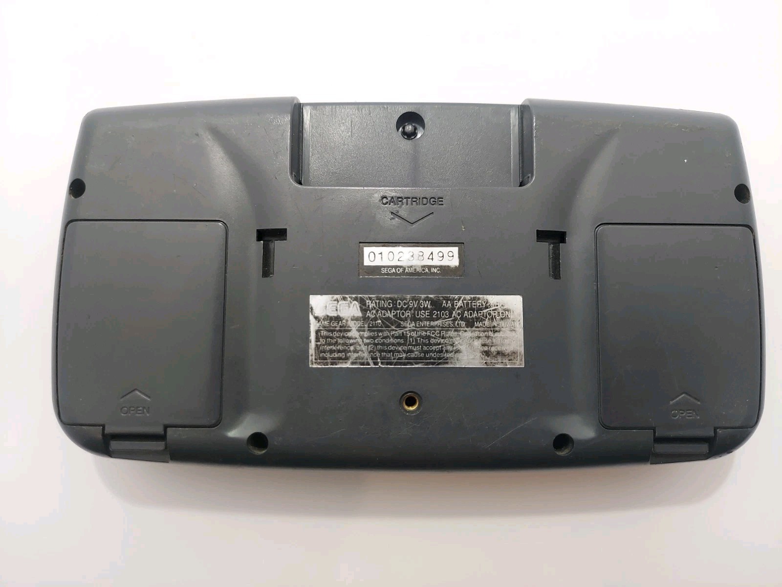 Sega Game Gear Handheld Video Game Console 2110 For Parts/Repair Screen Issue