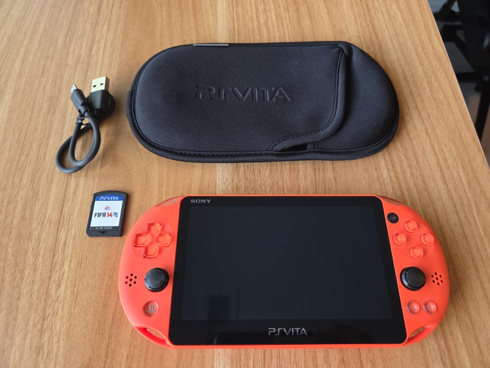 Sony PS Vita 2000 Slim PCH-2000 – Neon Orange – *GREAT * + Charger