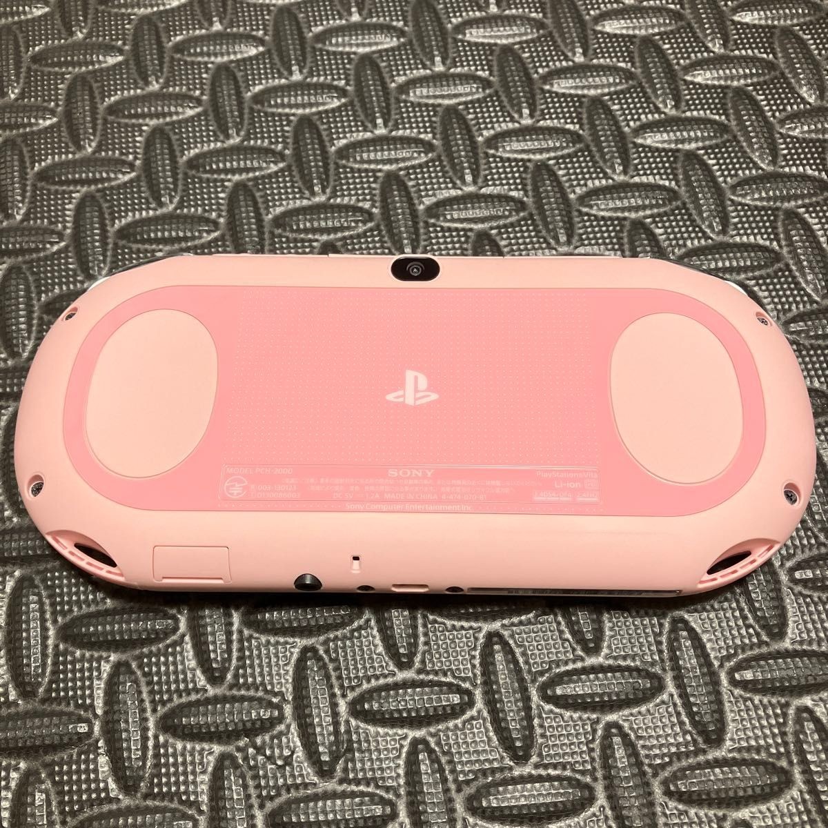 Near Mint PS Vita Light Pink White PCH 2000 ZA19 Console Charger Slim JP