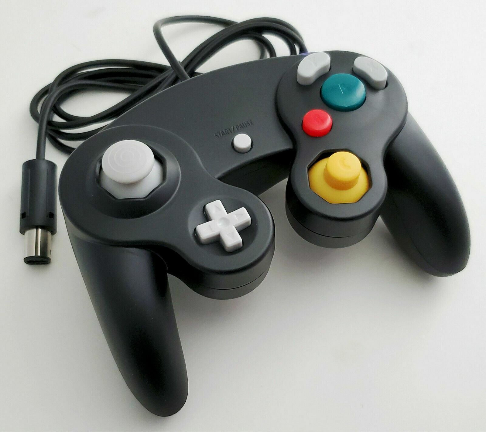 Nintendo GameCube DOL-001 Gaming System SILVER Console 2 Controller Bundle NGC
