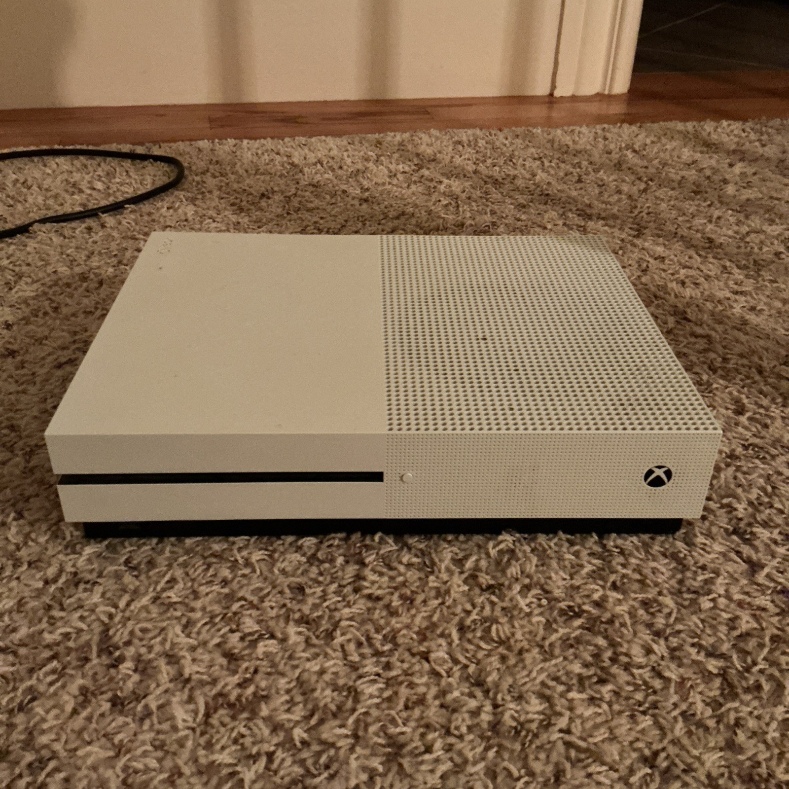 Microsoft Xbox One 500GB White Console Bundle 3 Controllers 4 games Works