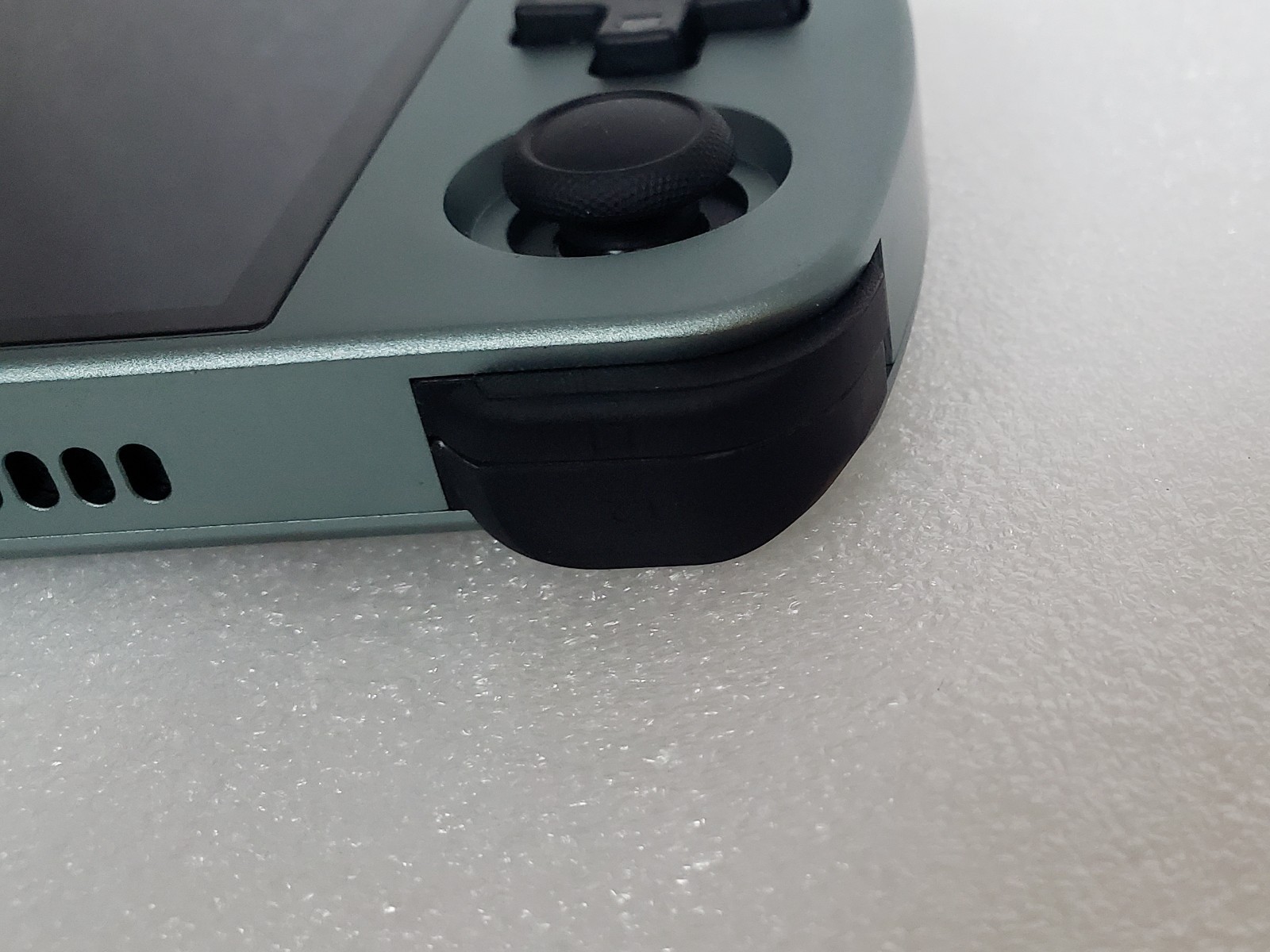 Anbernic RG405M w/ Sakura Retro Mod ABXY & Better Buttons Shoulder & D-Pad Fix