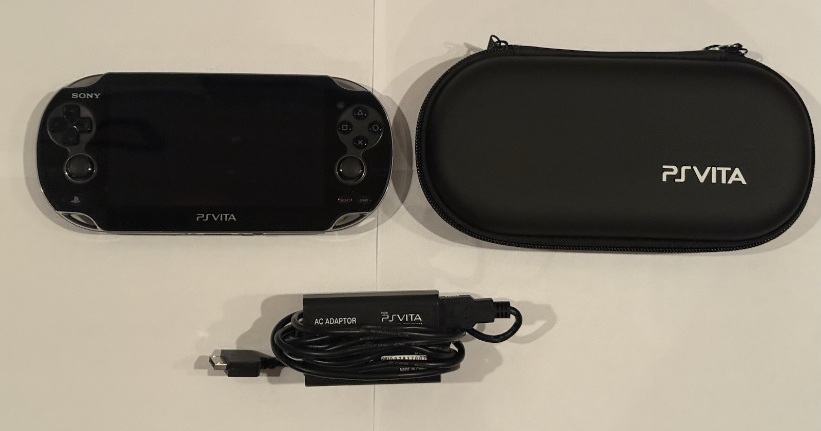 Sony PS Vita PlayStation PCH-1100 Case Charger 8GB Factory Reset Tested Nice!