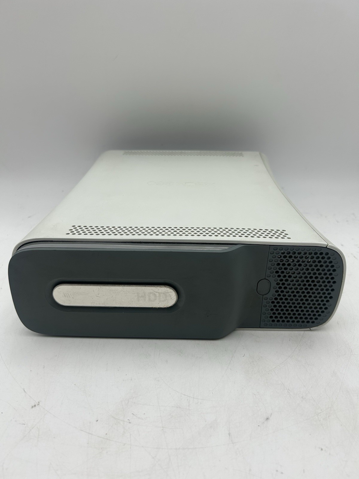 Microsoft Xbox 360 White Console Bundle 1 Controller & 2 Games Tested & Working