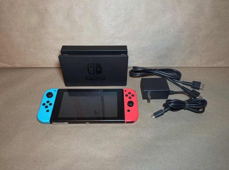 Nintendo Switch Handheld Console w/ Neon Blue Red Joy-Cons and Dock| Tested