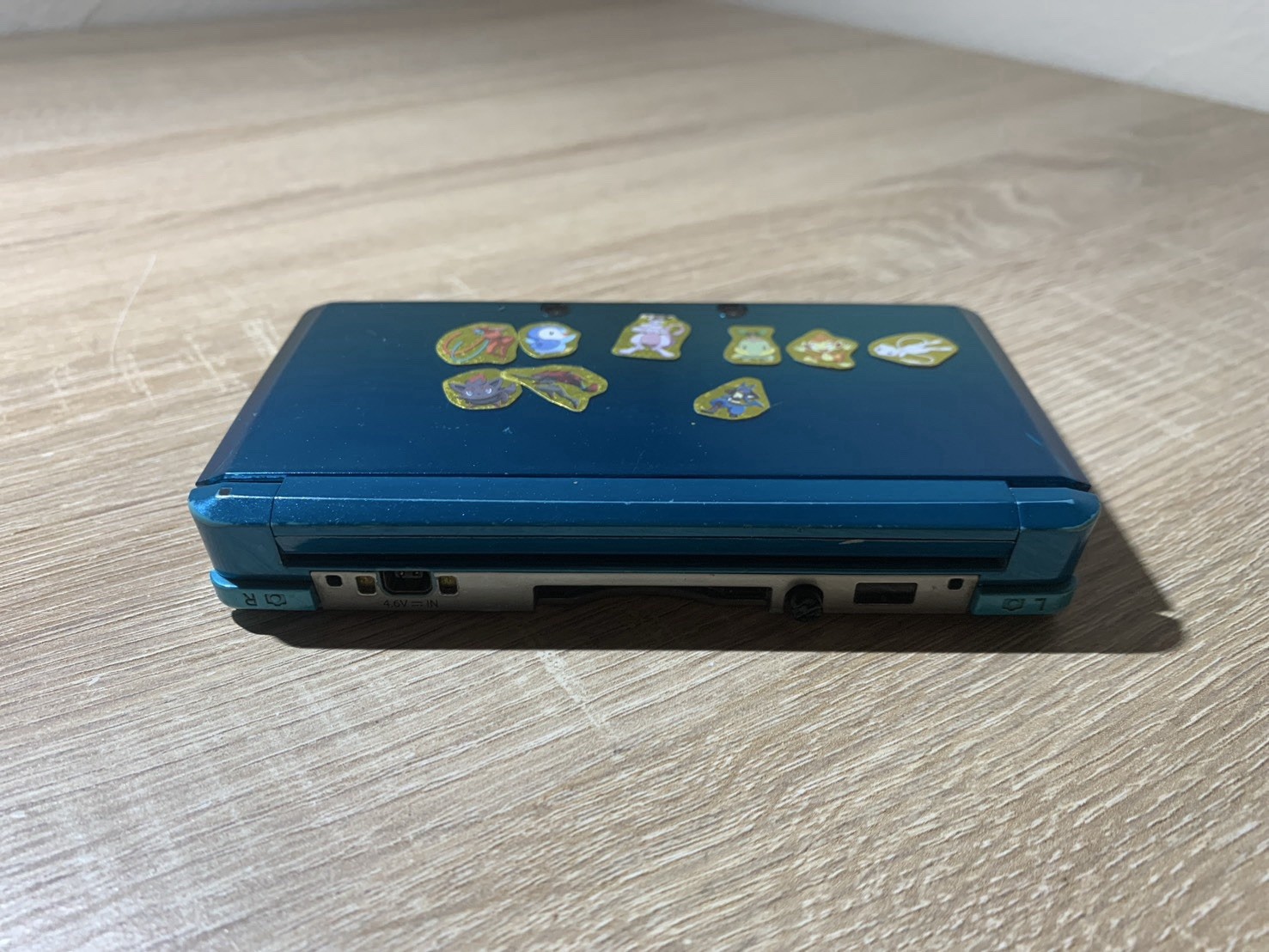 2081 Nintendo 3DS Aqua Blue For Parts