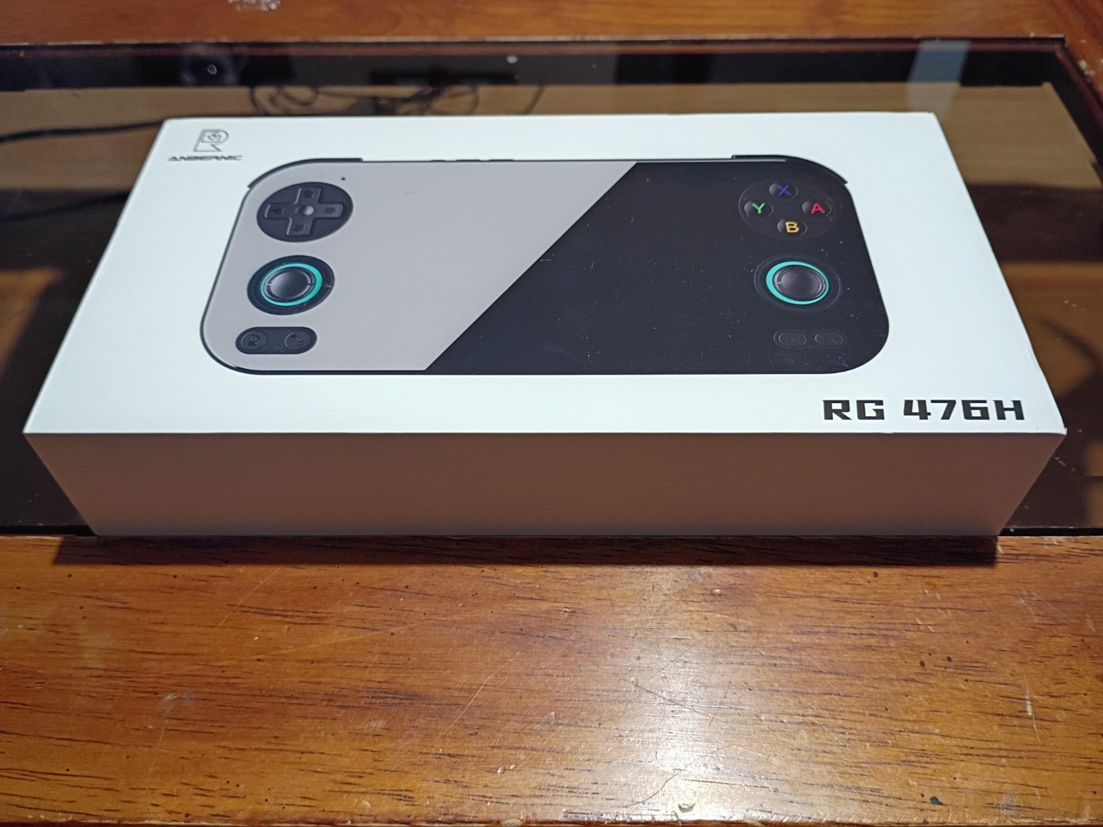 Anbernic RG 476H – Includes Custom 256GB SD Card **Mint Condition 😍