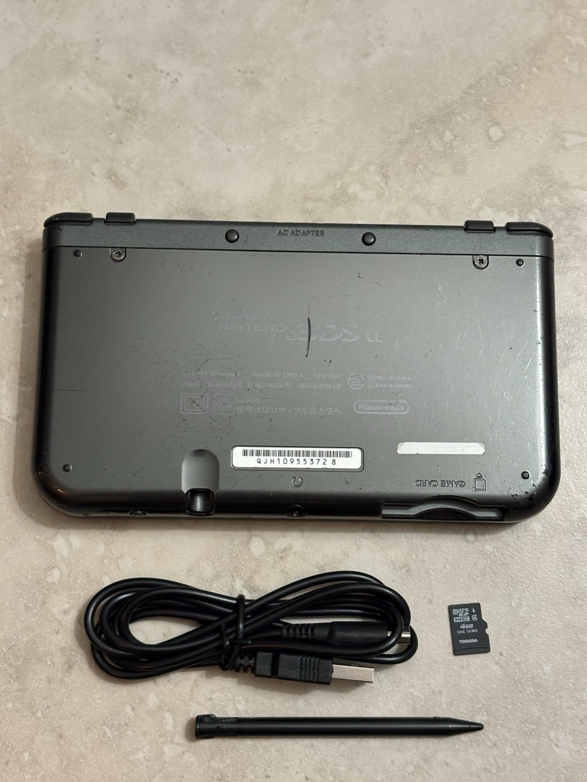 New Nintendo 3DS LL XL Metallic Black Region Free USA Seller Top IPS Very Good