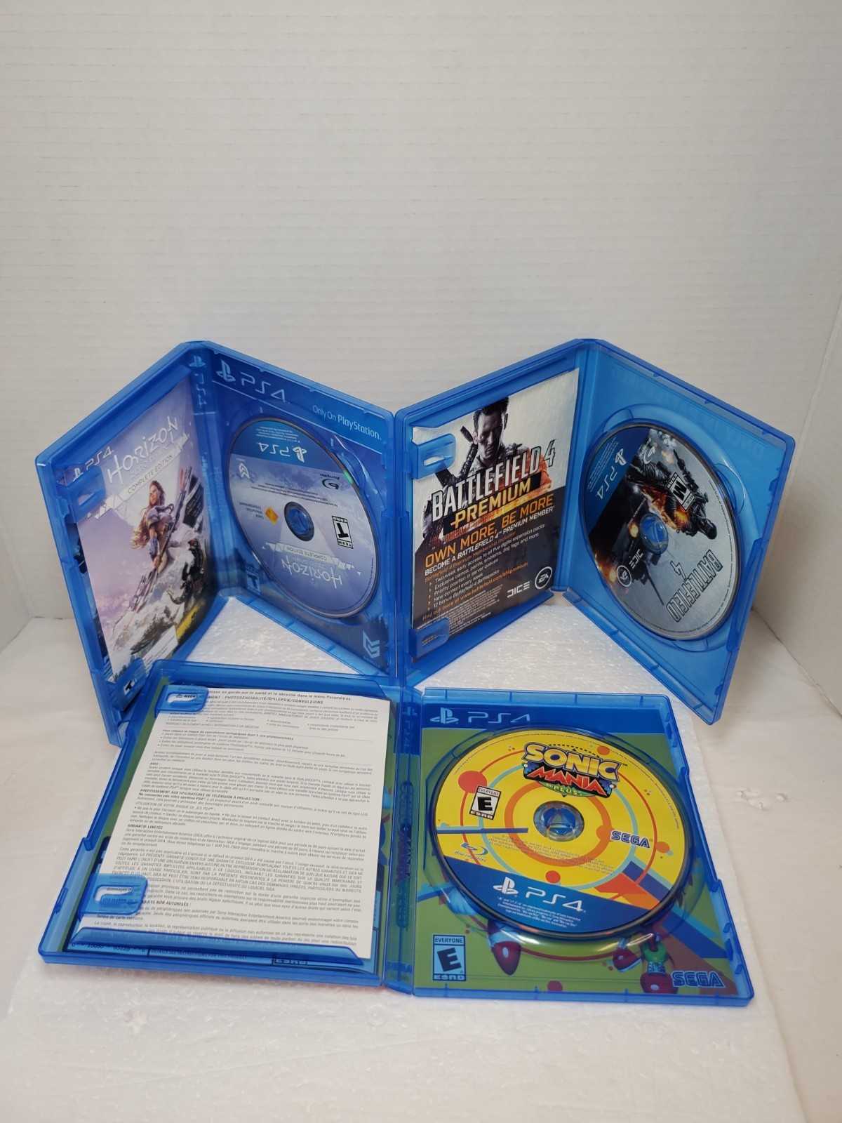 Sony PlayStation 4 PS4 Pro (CUH-7015B) 1TB w. Controller Cables & Games TESTED✅️