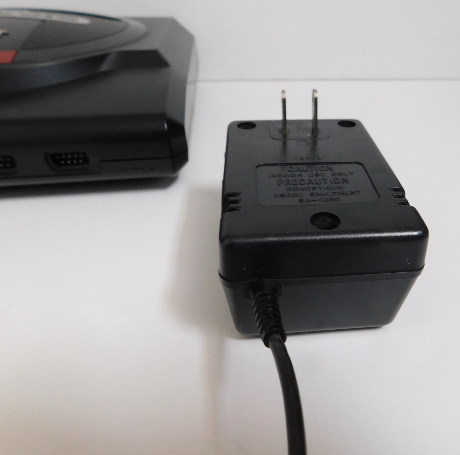 Sega Genesis Model 1601 System OEM Console Power & AV Cable Tested Working Good