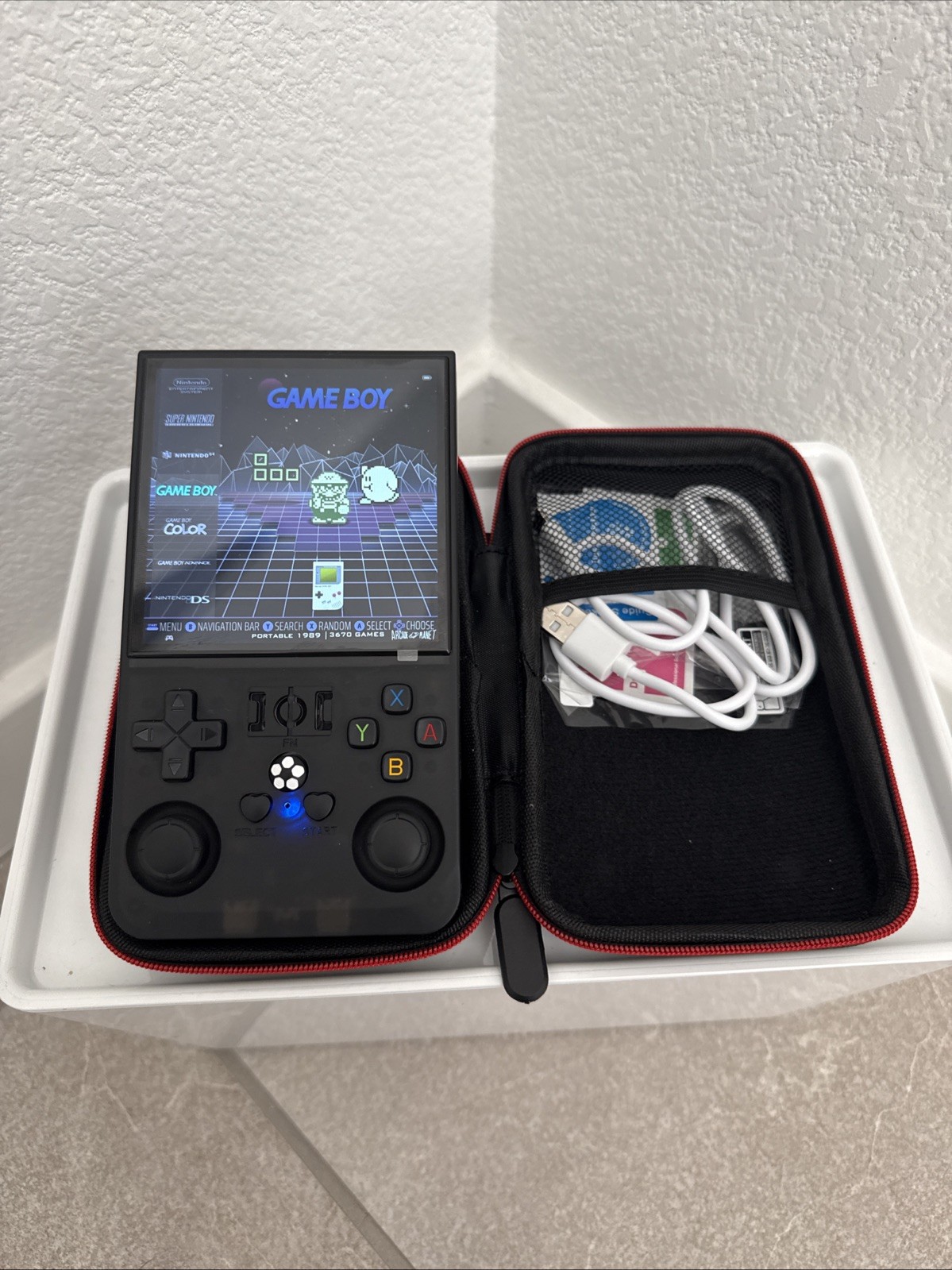 r36 max retro handheld game console