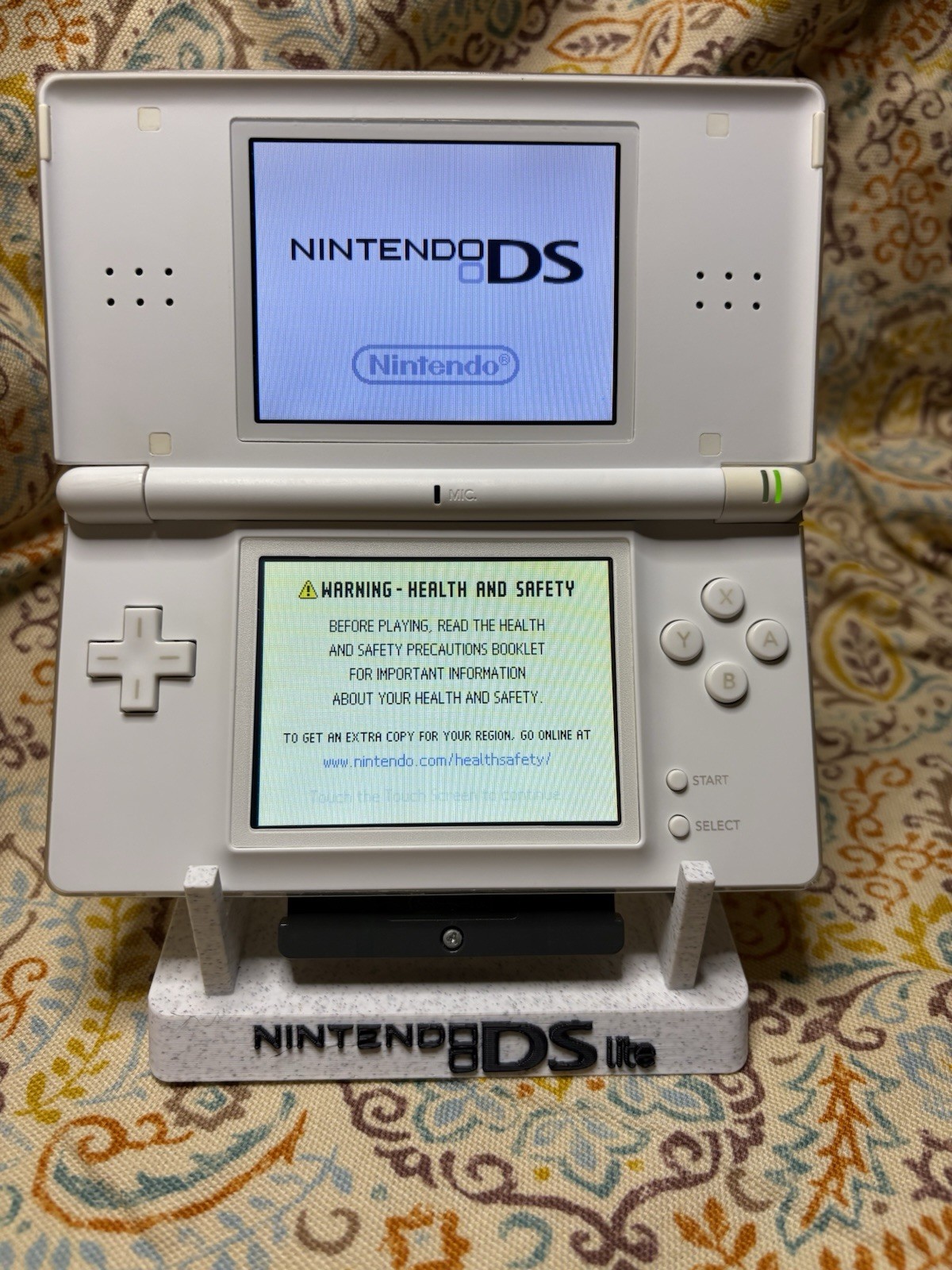 Cleaned/Conditioned Nintendo DS Lite USG-001 Polar White