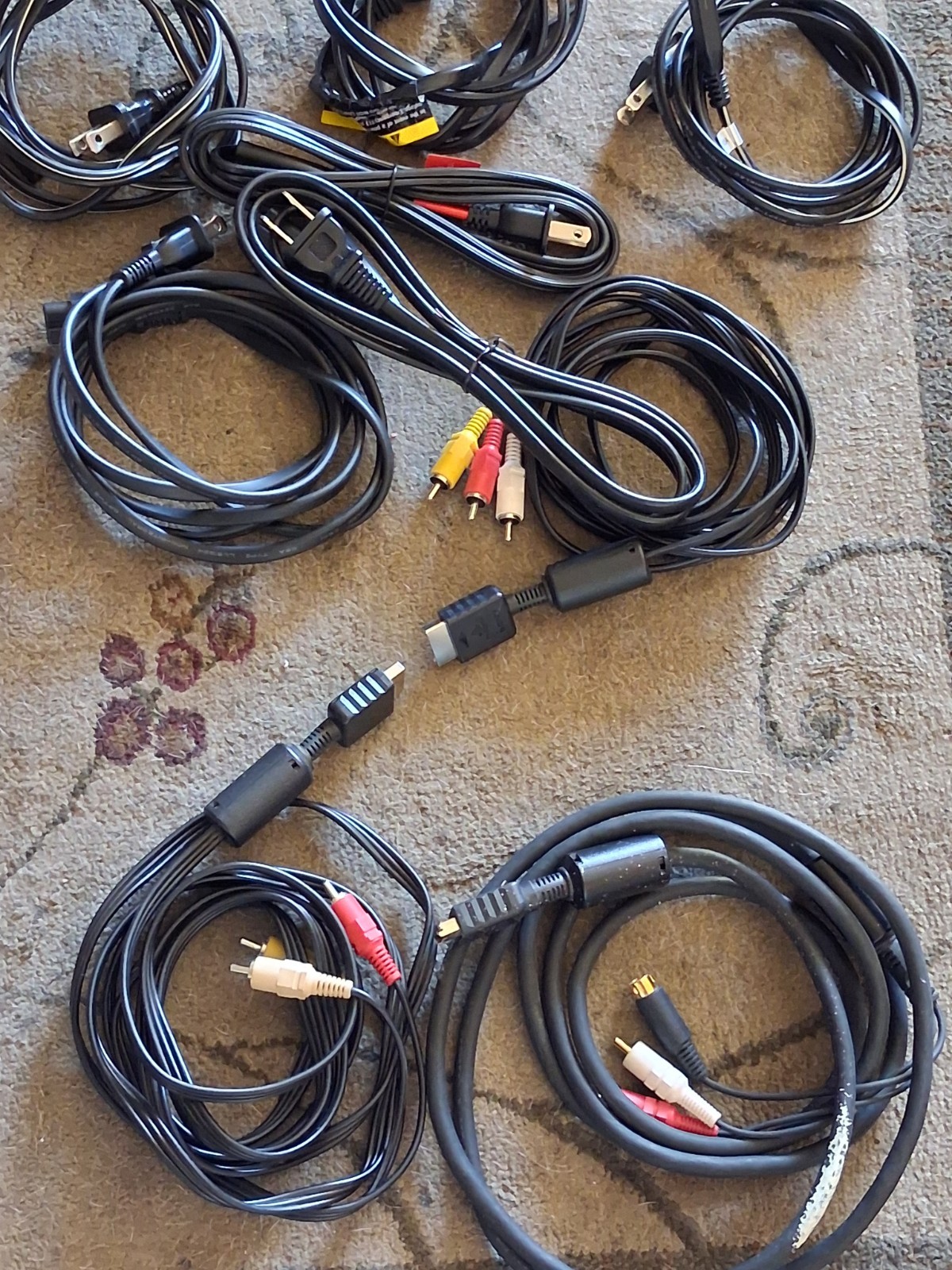 Vintage ✨️ Used PWR Cords,Cables,Hdmi,RCA,Sony Playstation 2 Cables ,All In PICS