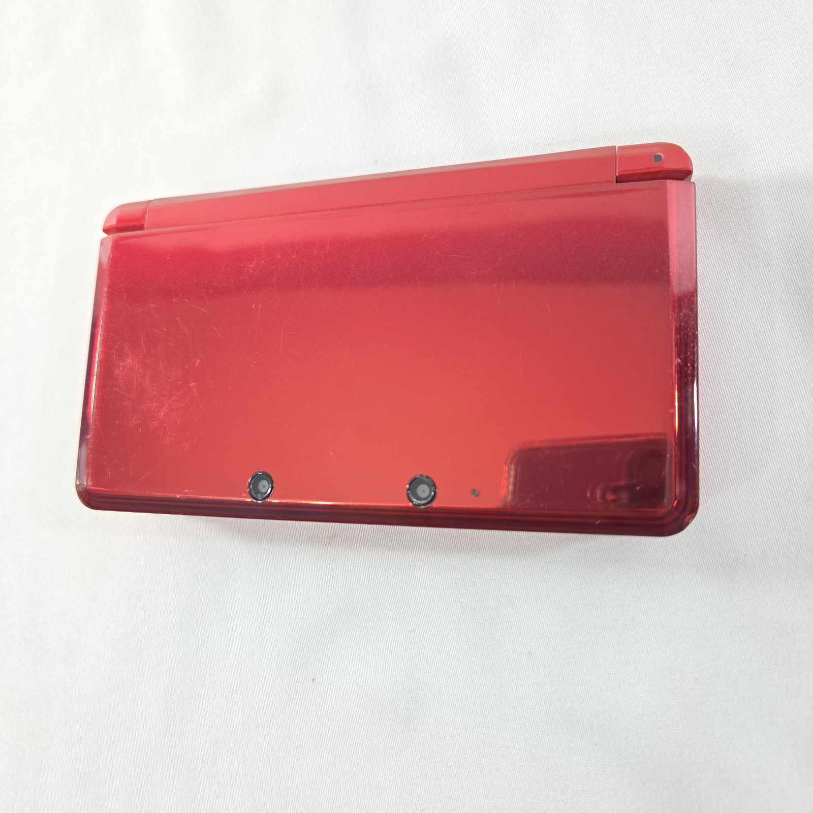 Nintendo 3DS Handheld System – Flame Red With Charger + 2GB SD CARD CTR-001