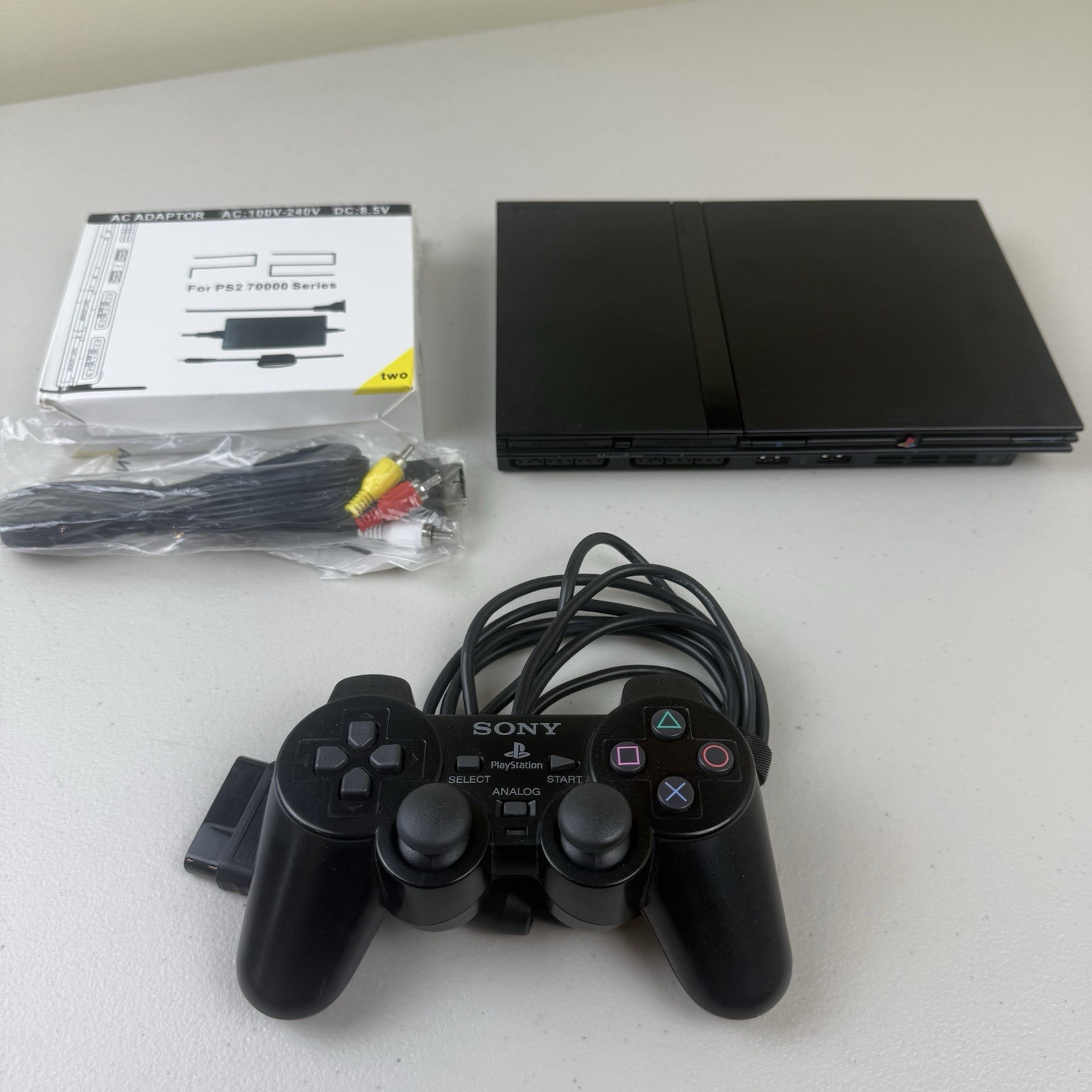 PlayStation 2 PS2 Slim SCPH-75001 Console Controller Power AV Cables Bundle