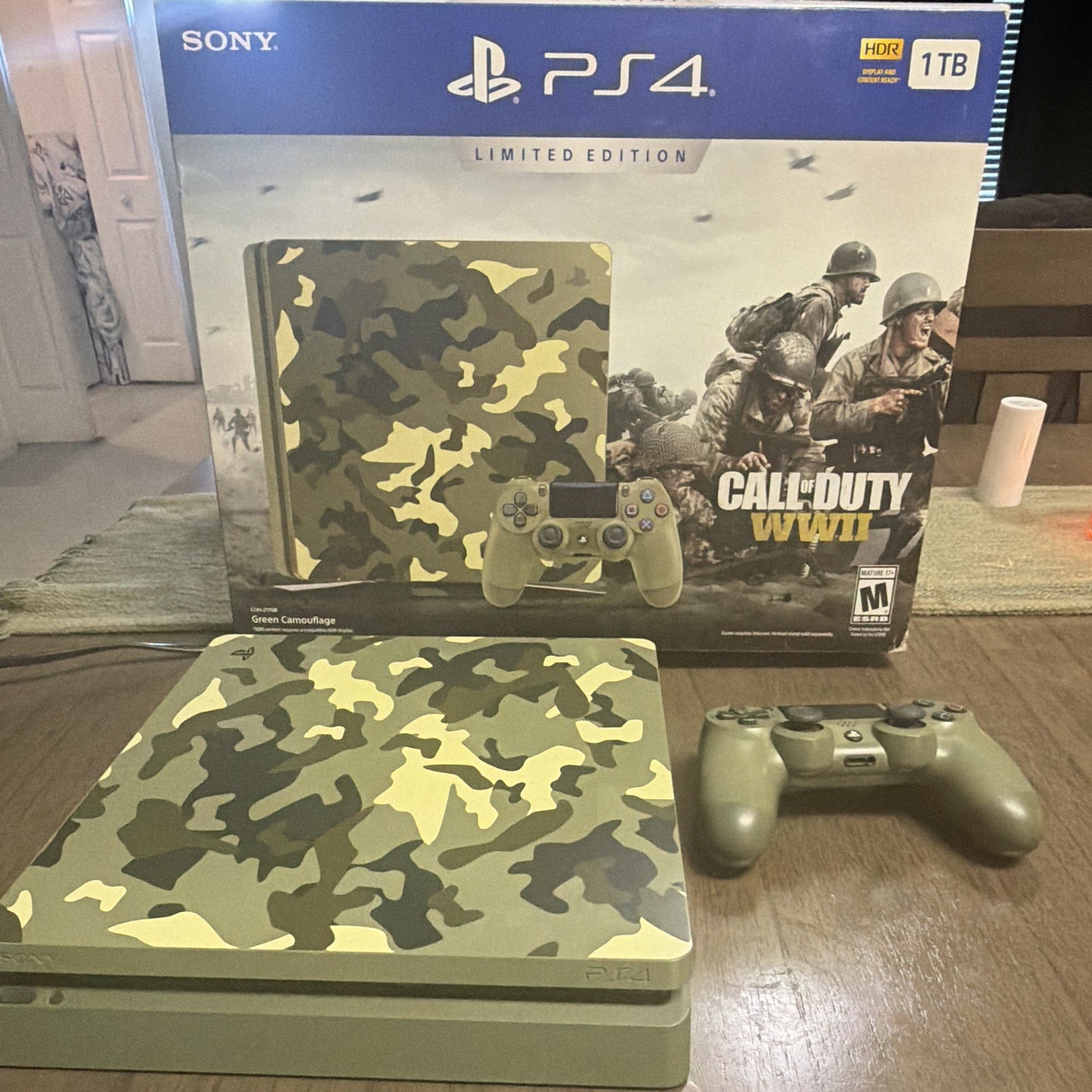Sony PS4 Slim 1TB Green Camouflage COD WWII Limited Console HDR 4K Box