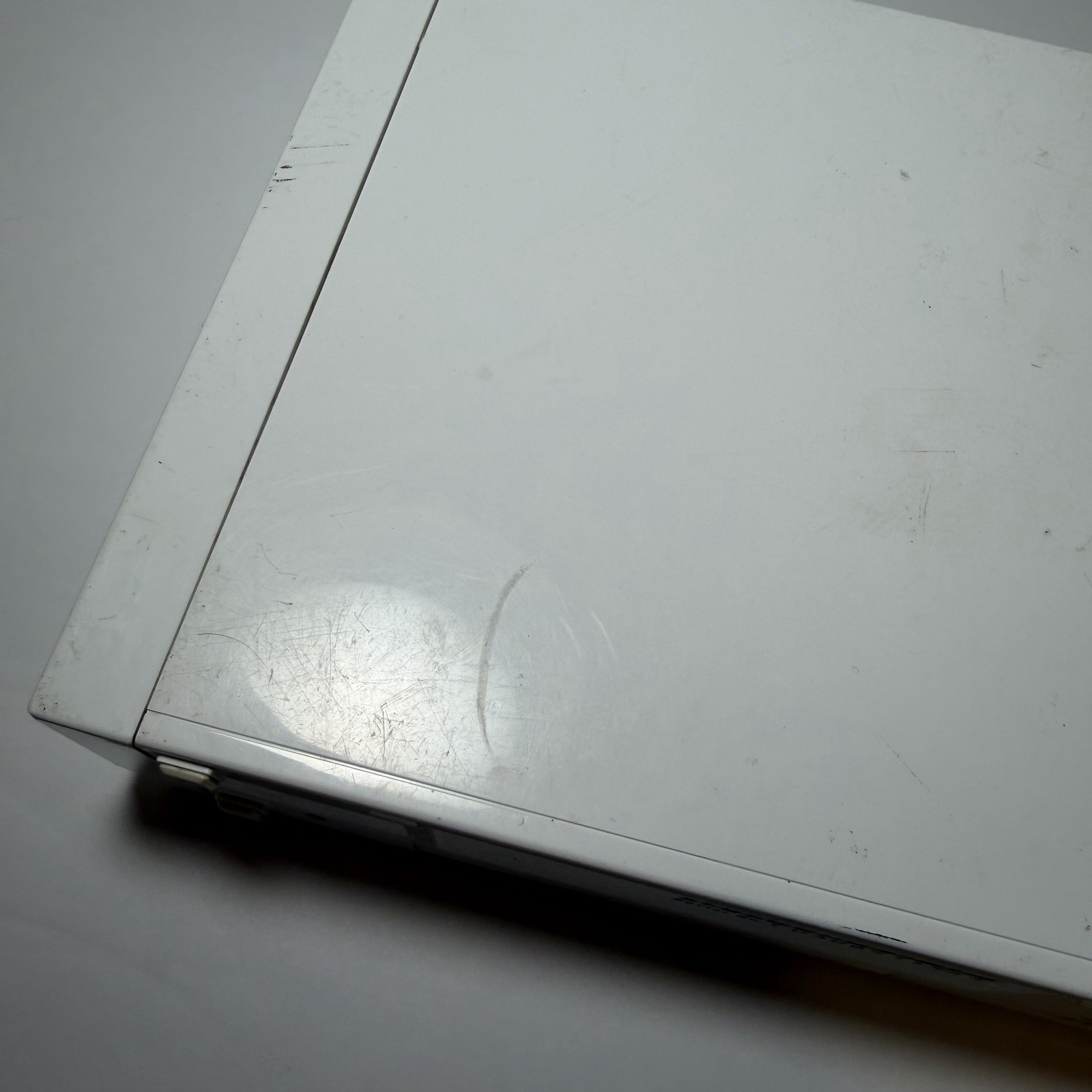 Nintendo Wii Video Game Console Only System RVL-001 White For Parts Or Repair