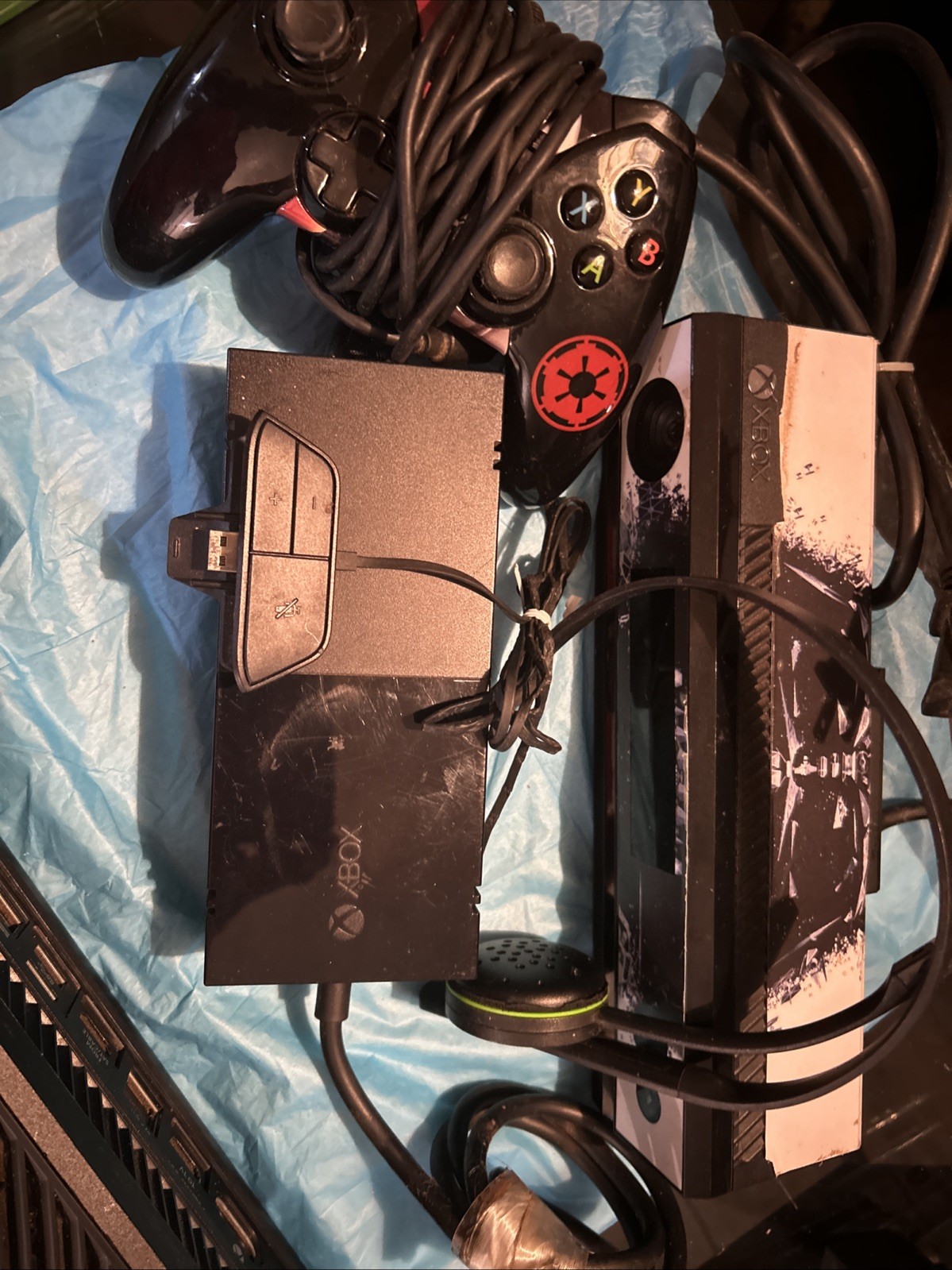 Xbox One Star Wars Darth Vader Limited Edition