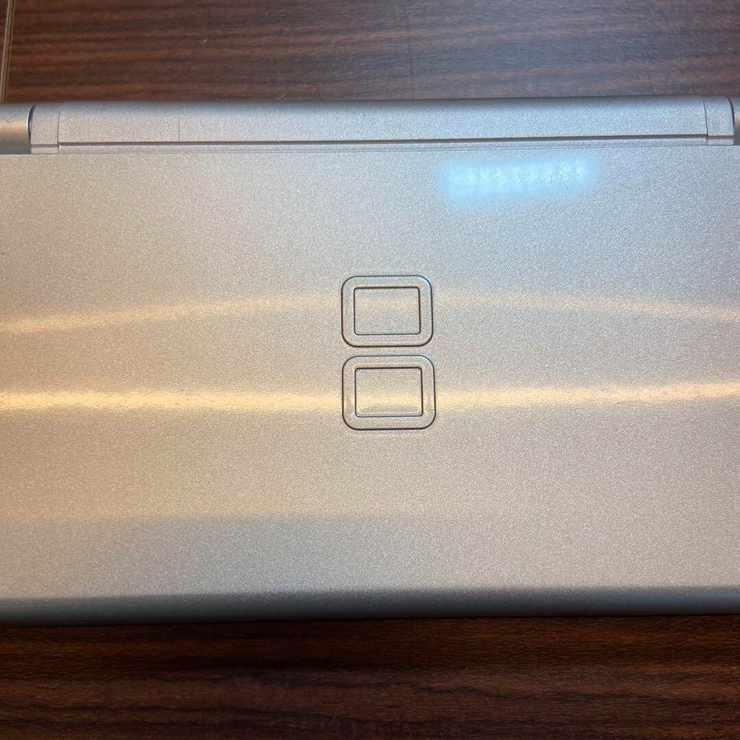 Nintendo DS LITE Gloss Silver 2309 From Japan