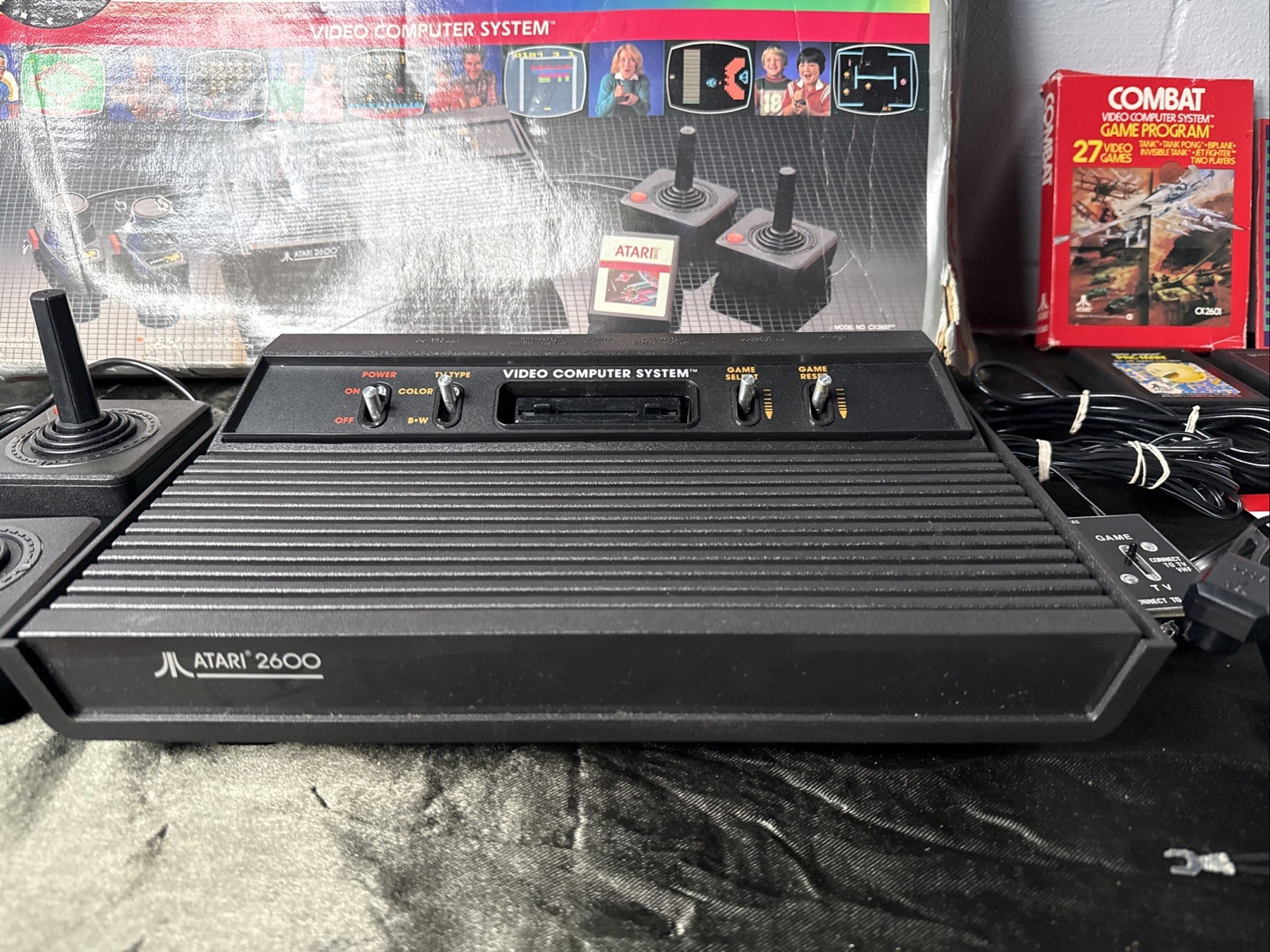 Atari 2600 Darth Vader Console Boxed + Controllers Cables 2 Games – Great – Read