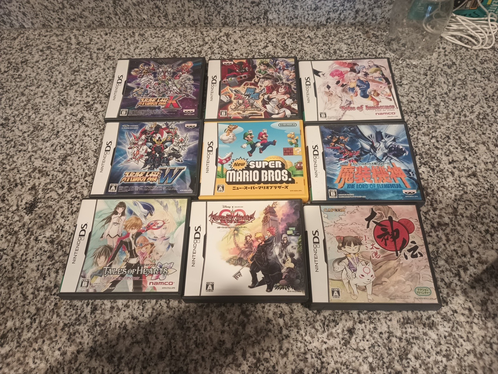Nintendo DS Lite Launch Edition Silver Handheld System 11 Games