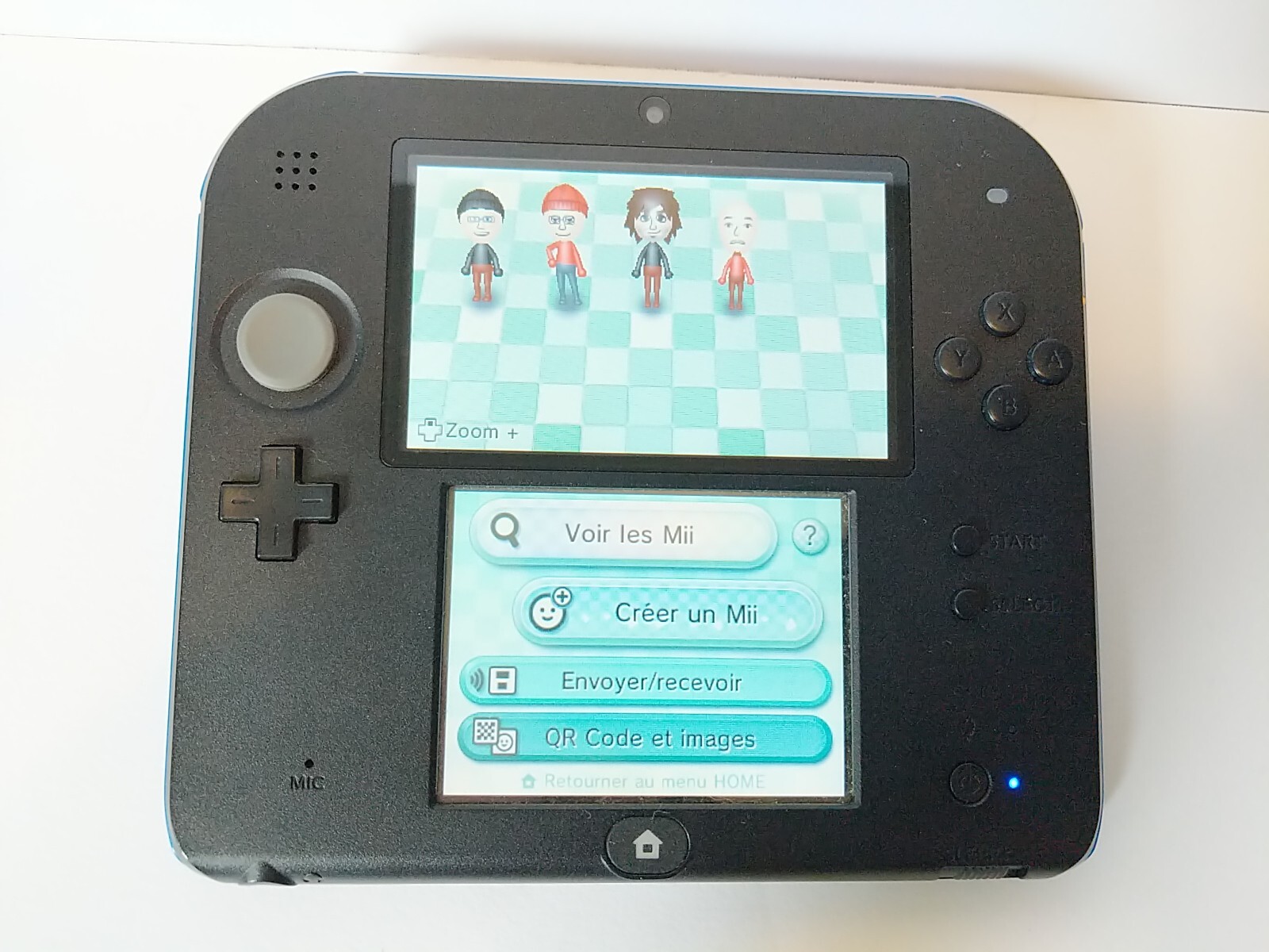 Nintendo 2DS Blue Handheld System Console TESTED Complete CIB w/ Games & Charger
