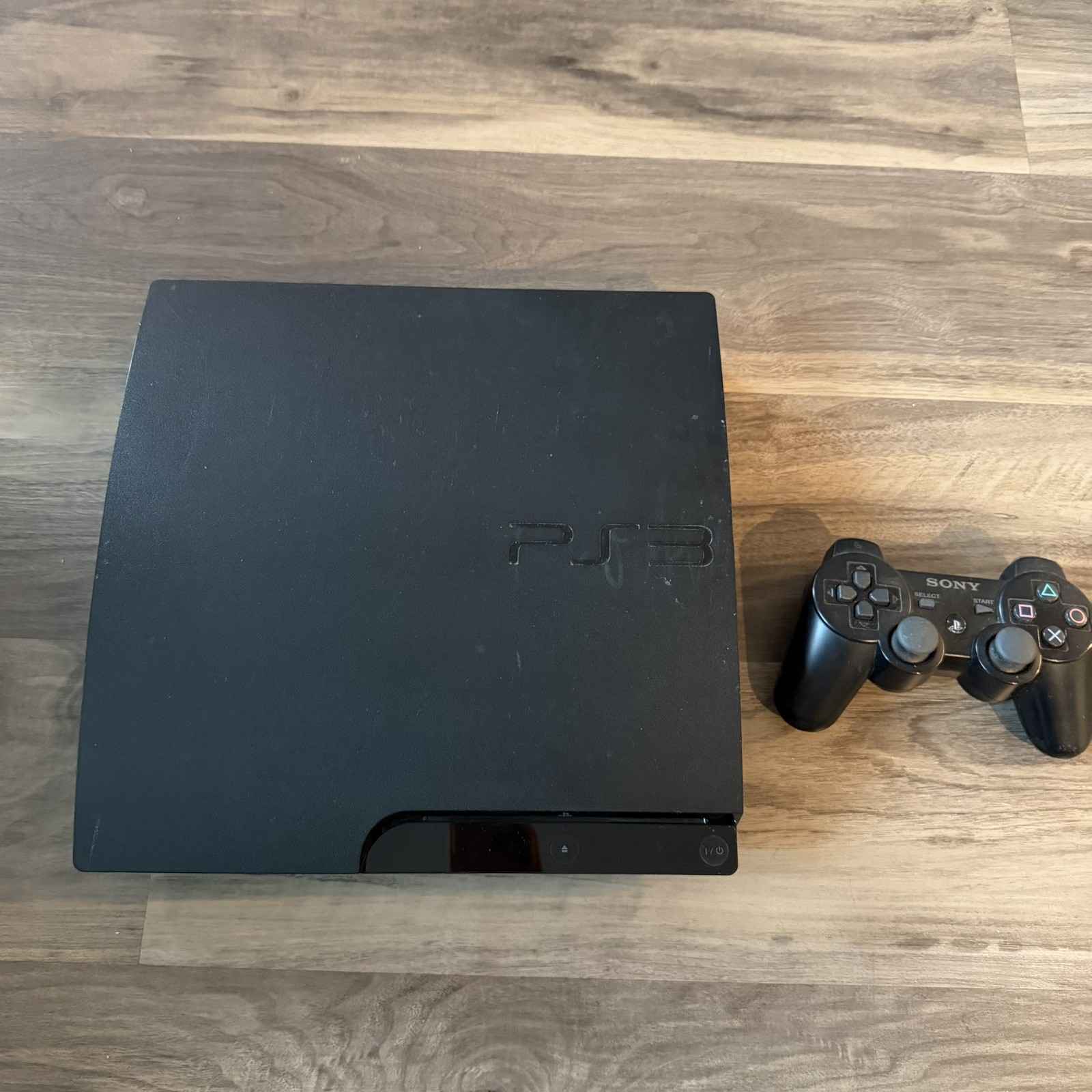 Sony PlayStation 3 Slim CECH-3001A 500GB with PS3 Console + Cables