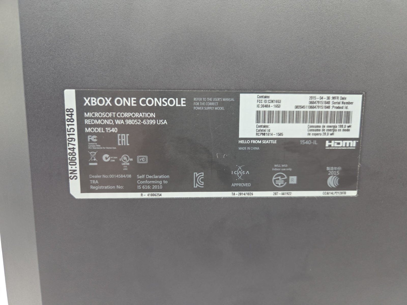 Microsoft Xbox One Console Bundle – Cables, Controllers, Games, Accessories