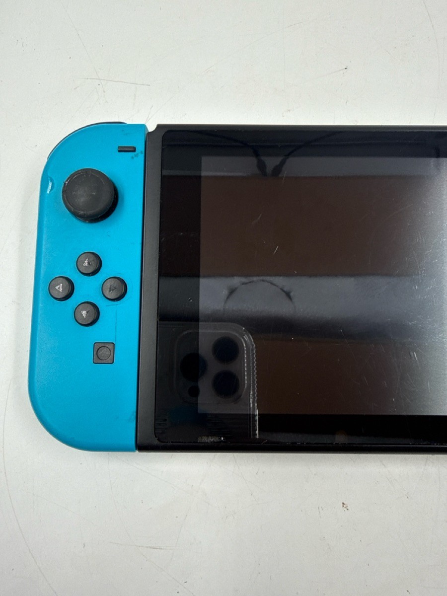 Nintendo Switch HAC-001 Console – Handheld System with Dock, HDMI & (MI1076377)